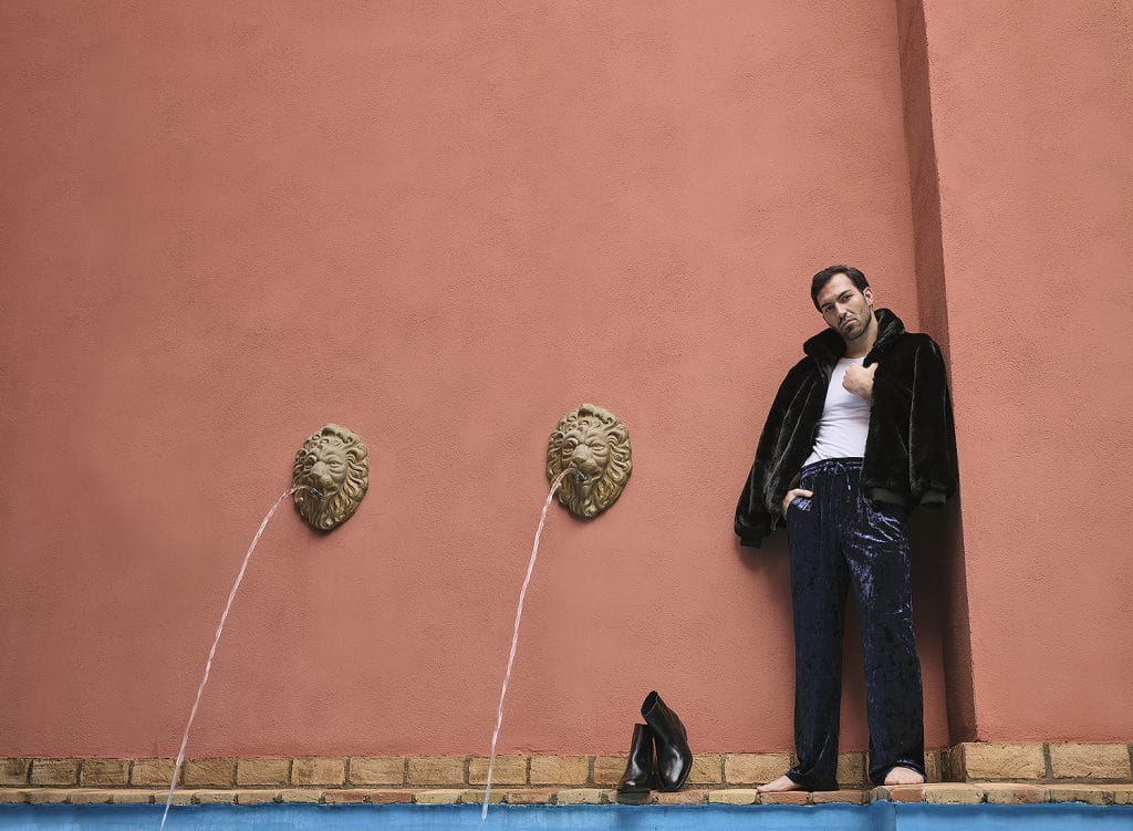 Model posing with our Tivoli boot model that raises the height by 7 cm