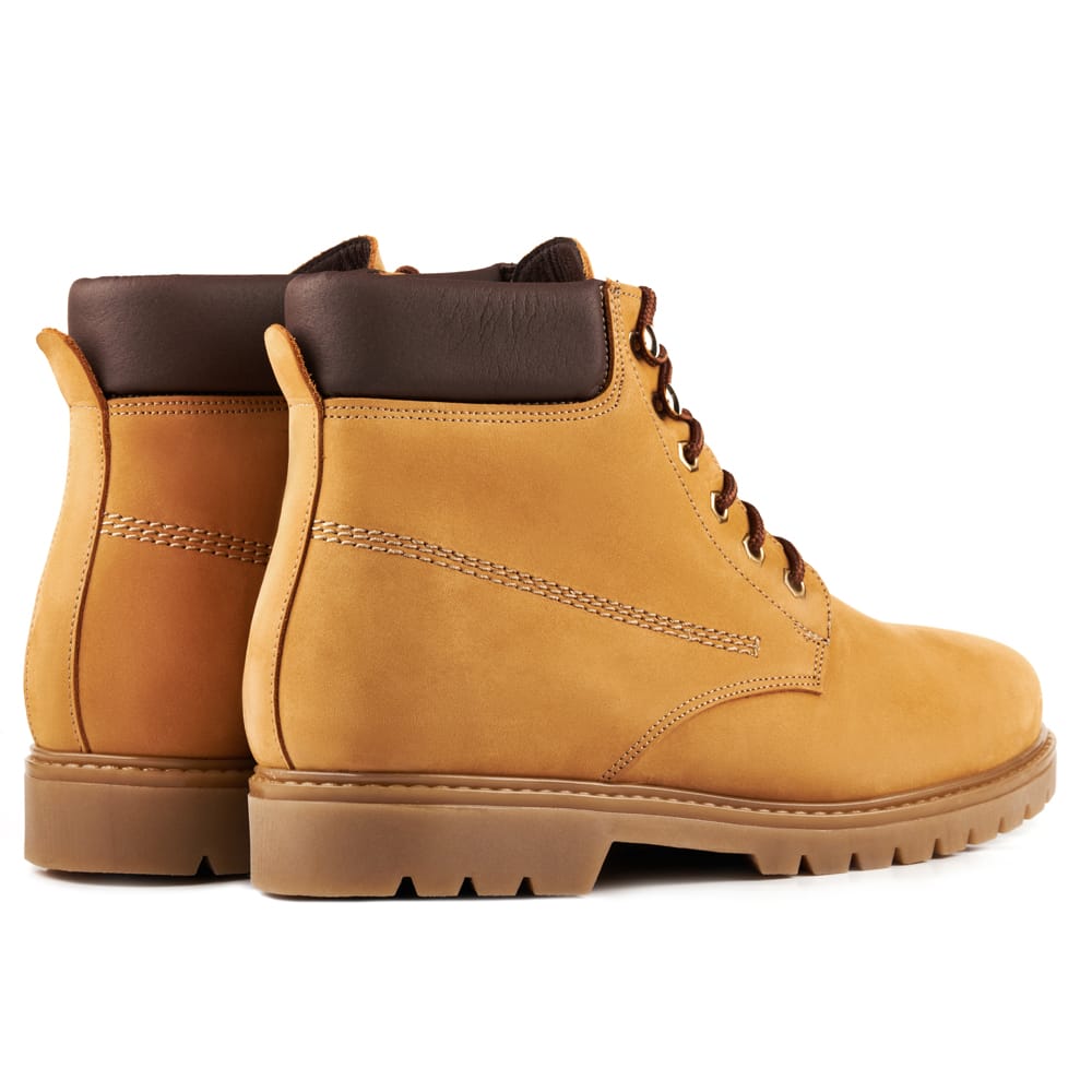Height increasing shoes. Nubuck leather exterior. Interior fully lined in fine leather.